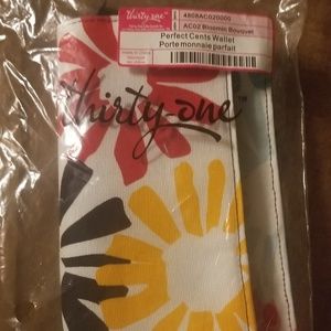 NO LONGER AVAILABLE/ CANT DELETE